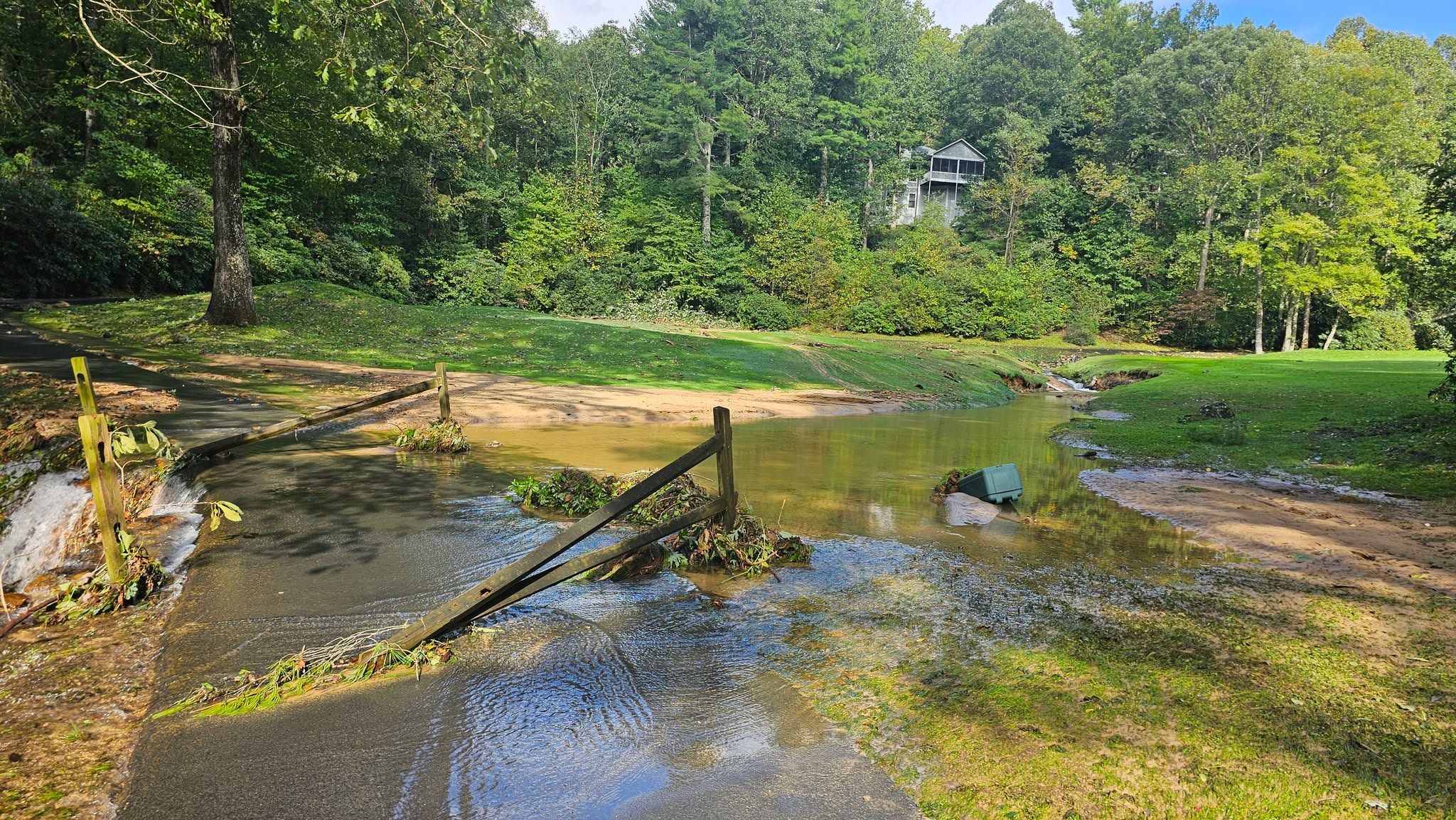 Kenmure Golf Maintenance added 17 new photos.