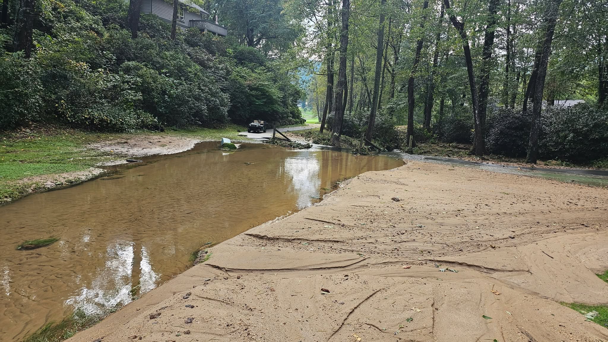 Kenmure Golf Maintenance added 17 new photos.