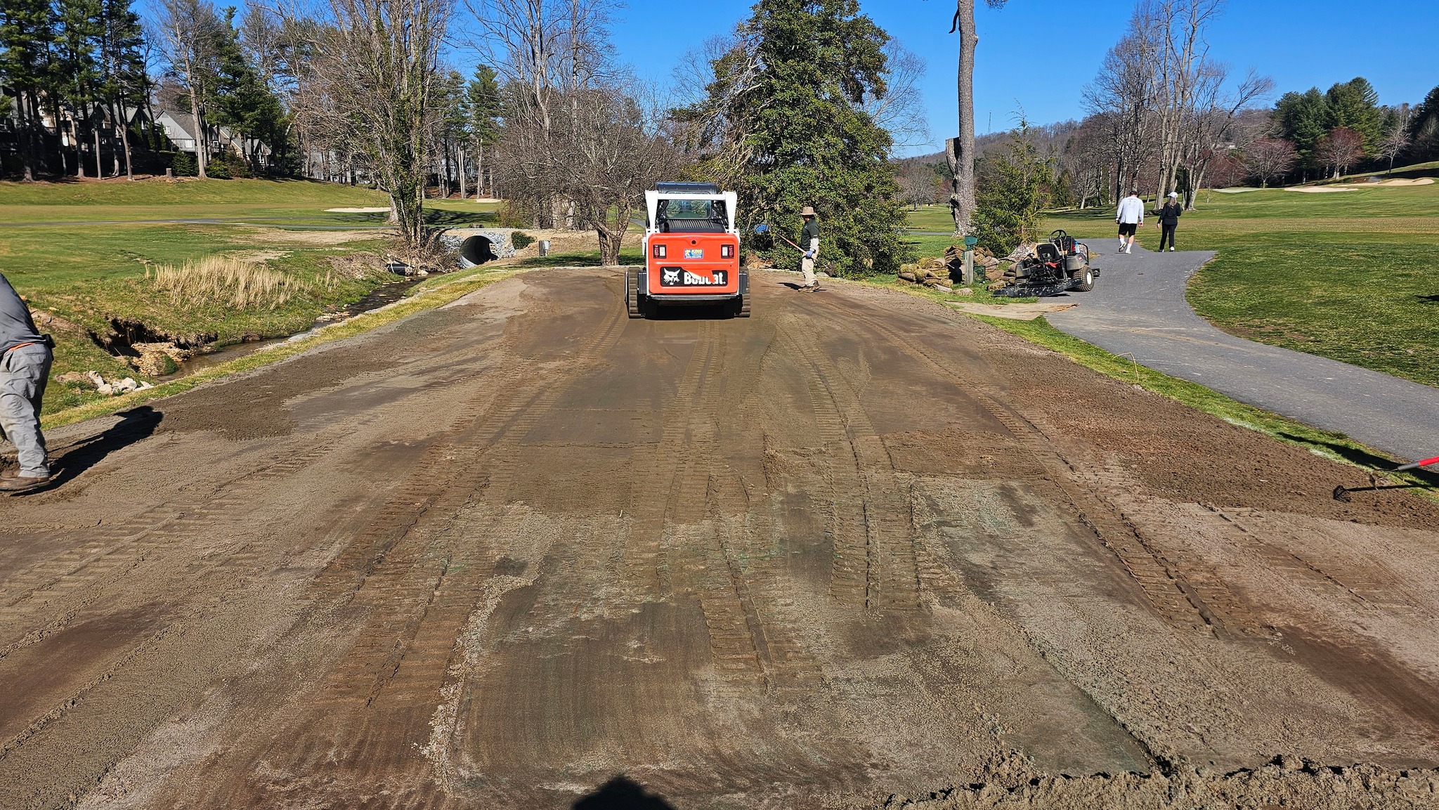 Kenmure Golf Maintenance added 9 new photos.